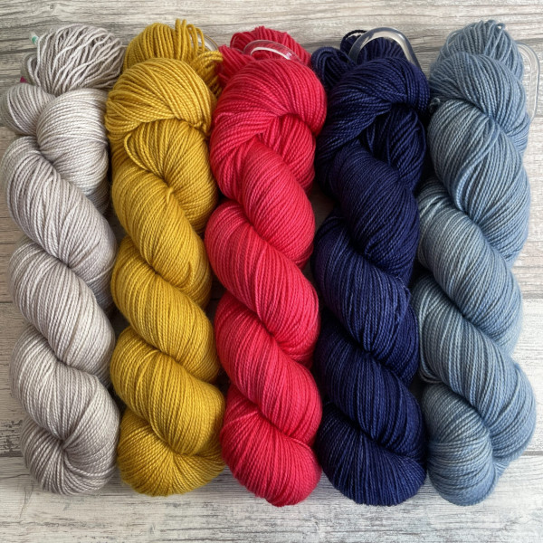 Hangefärbte Wolle -  Westknits MKAL21 – Kit 3. Hier online kaufen.