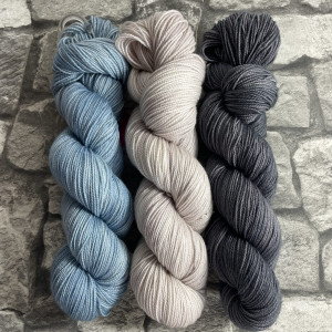 Hangefärbte Wolle -  Color Craving – Kit 7. Hier online kaufen.